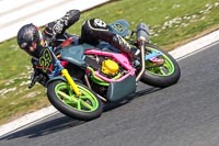 enduro-digital-images;event-digital-images;eventdigitalimages;mallory-park;mallory-park-photographs;mallory-park-trackday;mallory-park-trackday-photographs;no-limits-trackdays;peter-wileman-photography;racing-digital-images;trackday-digital-images;trackday-photos